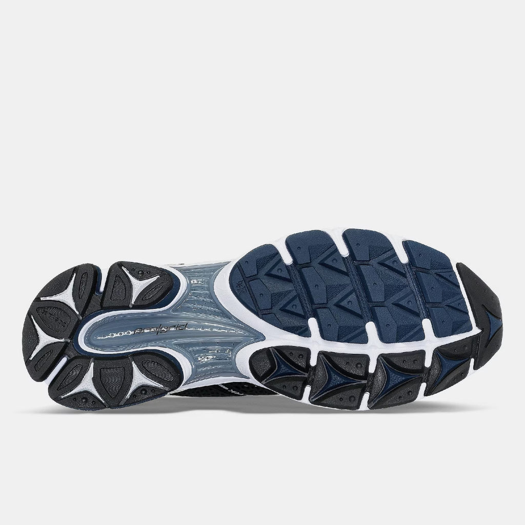 SAUCONY ProGrid Triumph Victory 4