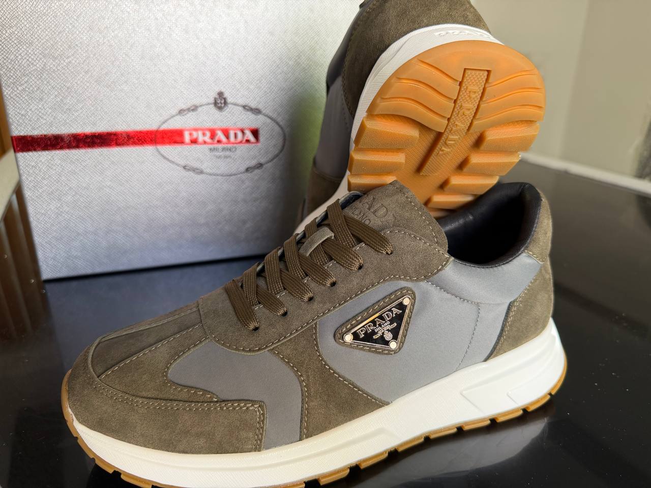 Prada Prax 01 Re-Nylon