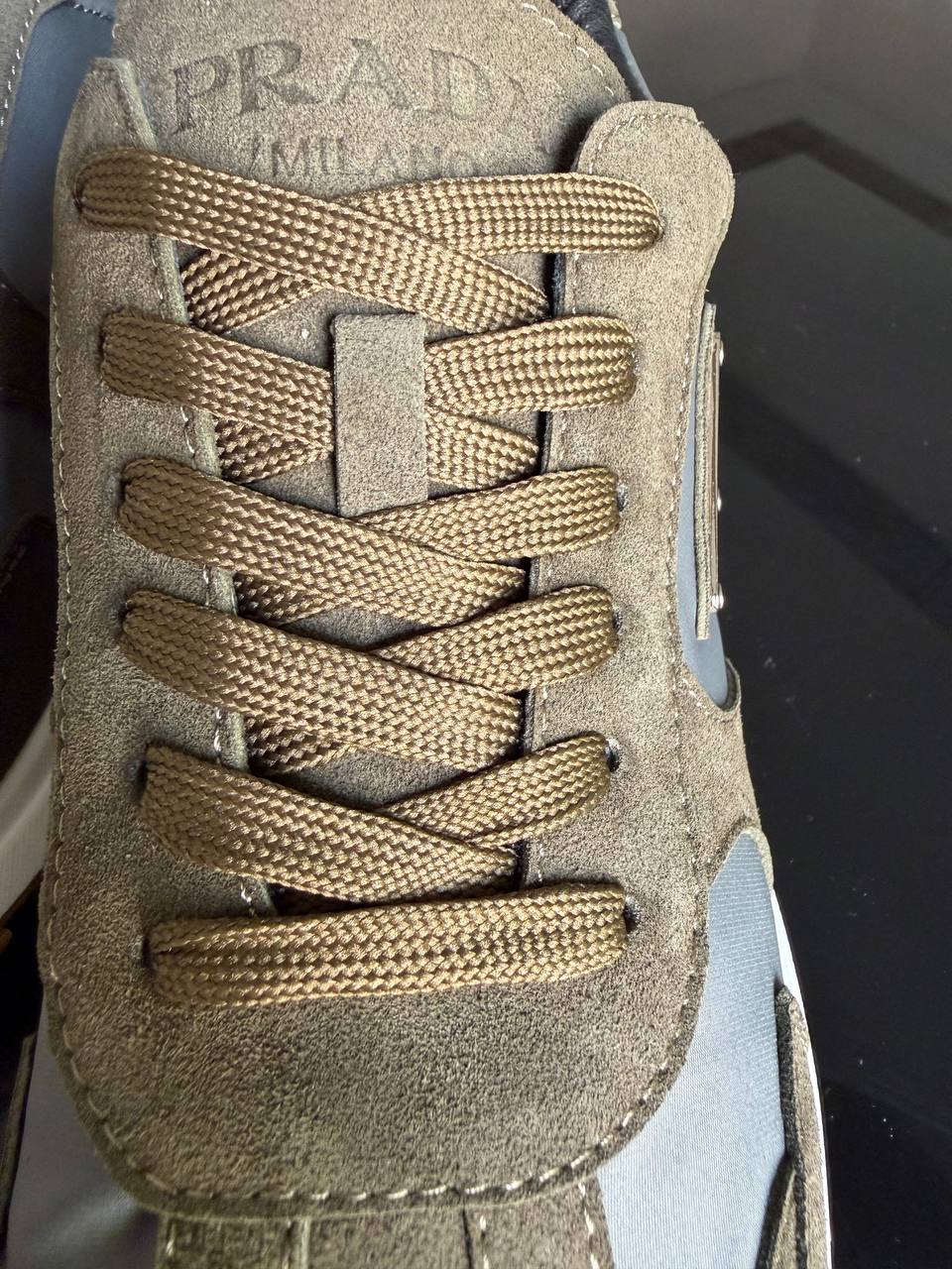 Prada Prax 01 Re-Nylon