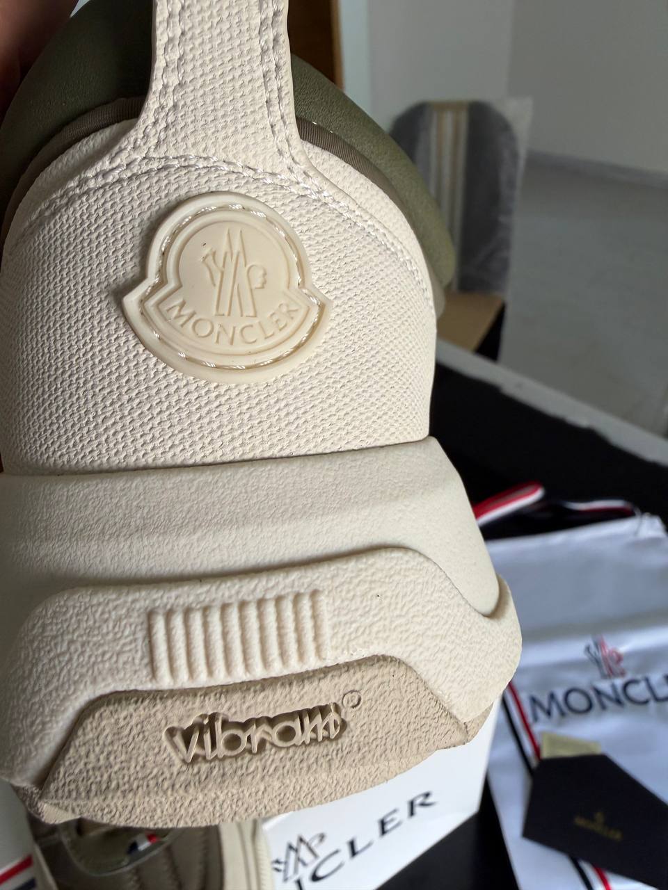 Moncler Monpulse _ Olive