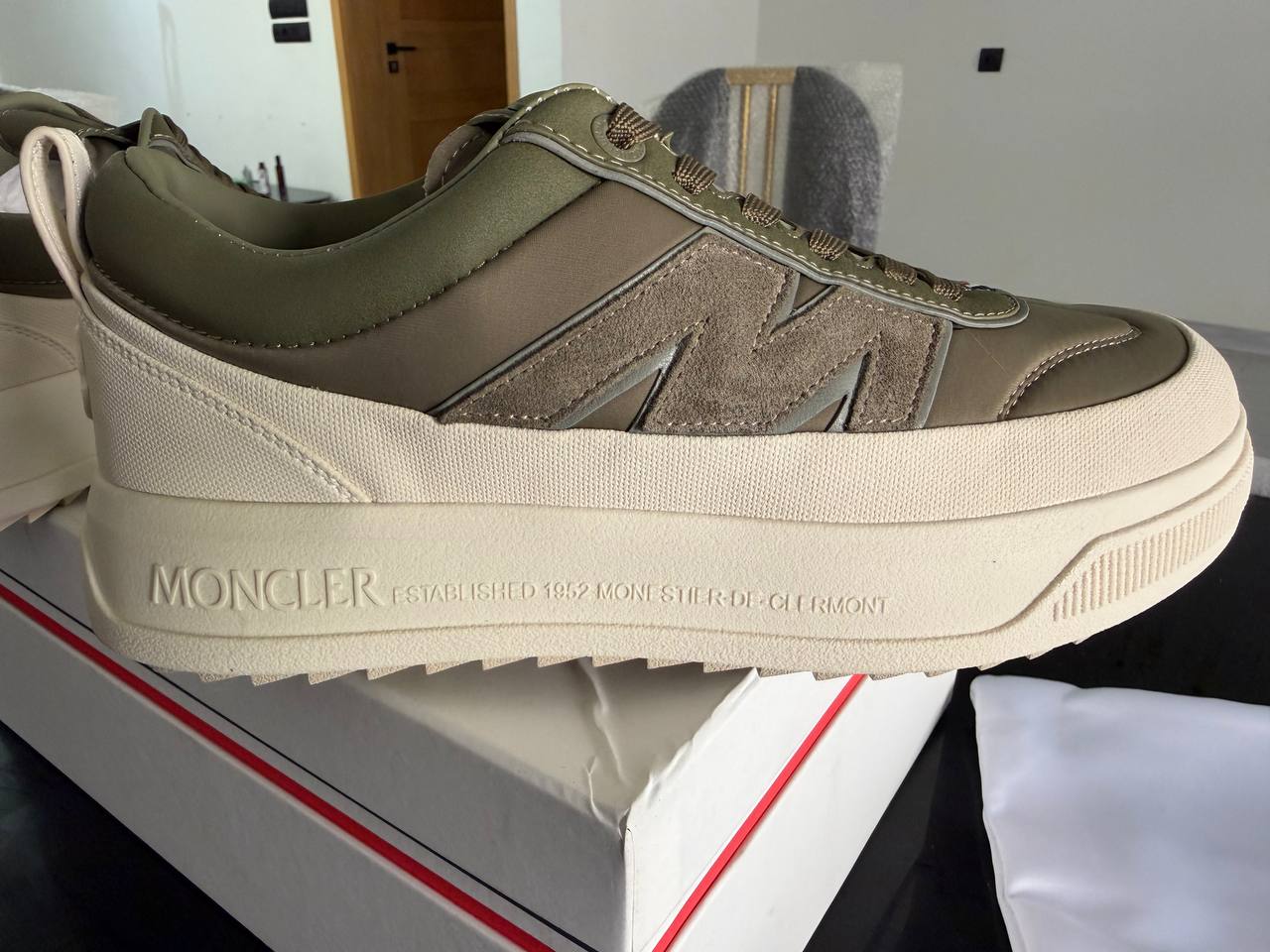 Moncler Monpulse _ Olive