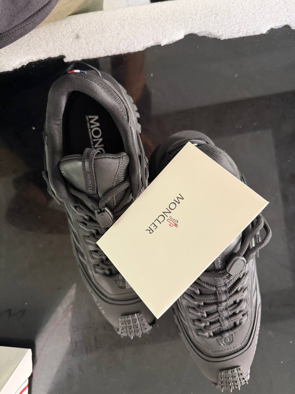 Moncler Trailgrip GTX cuir — NOIR