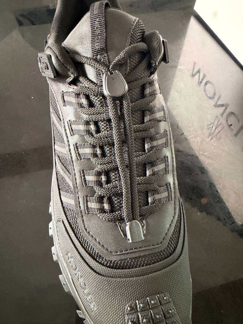 Moncler Trailgrip GTX cuir — NOIR